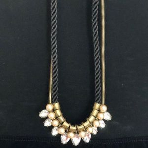 Loft Necklace